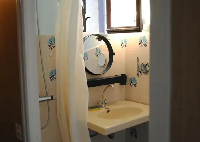 Maison Chaleureuse En Pays-de-belves Avec Terrasse Et Jardin Belvès